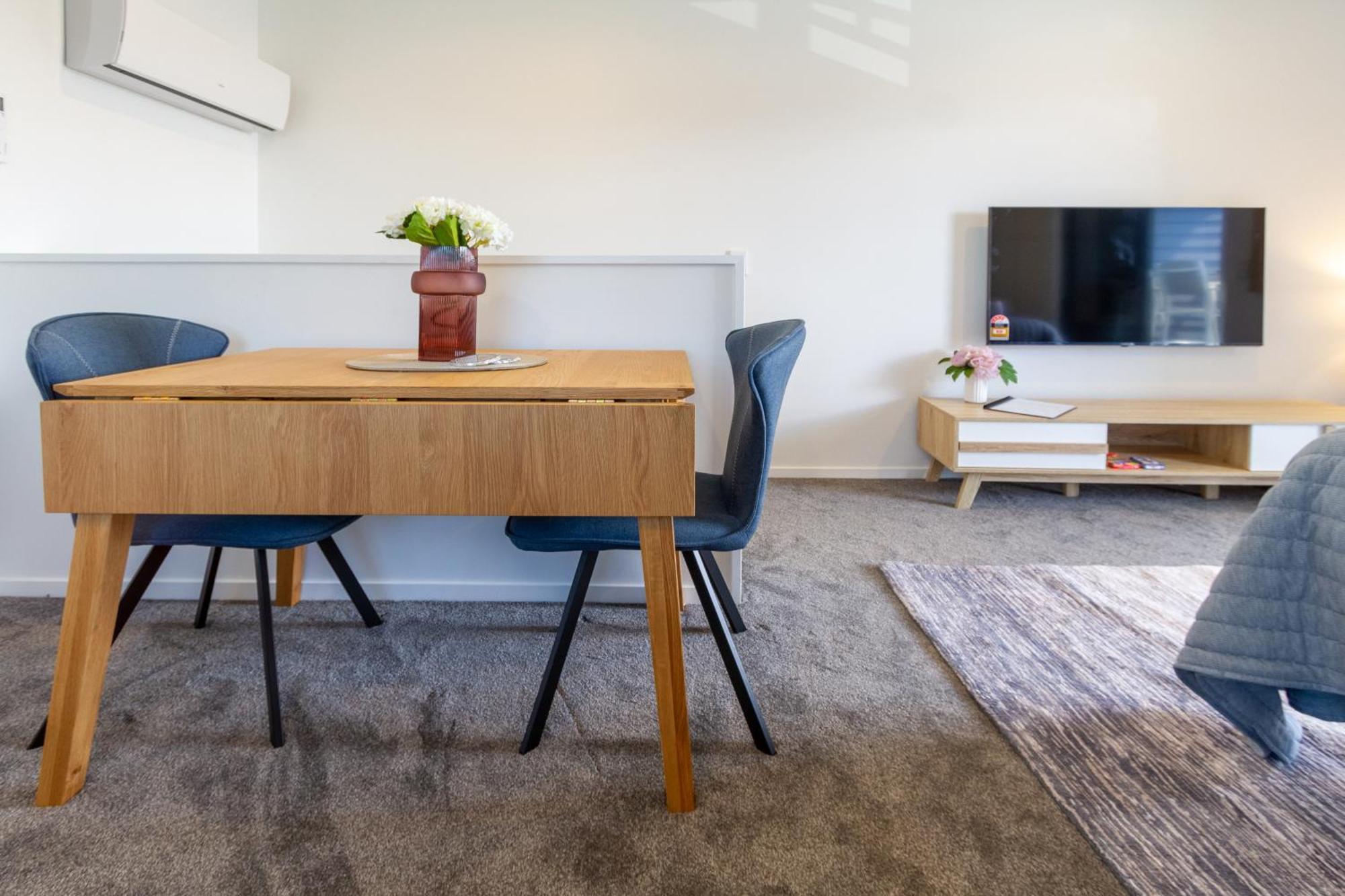 Studio Bliss: Explore From Wilmer St ไครสต์เชิร์ช ภายนอก รูปภาพ